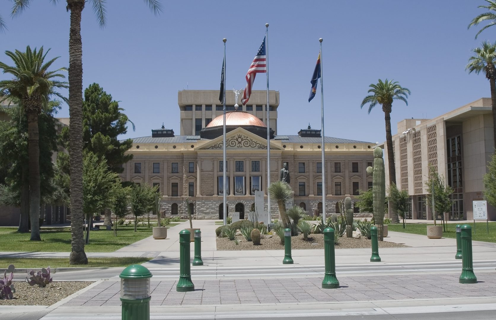 Image of Arizona state capital representing government data included in Triton's Arizona criminal record search.